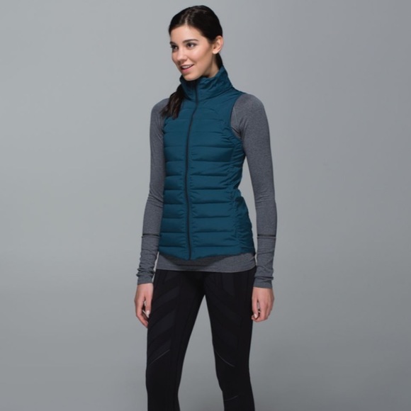 Lululemon Fluffed Up Down Vest Alberta Lake Teal - Picture 7 of 10